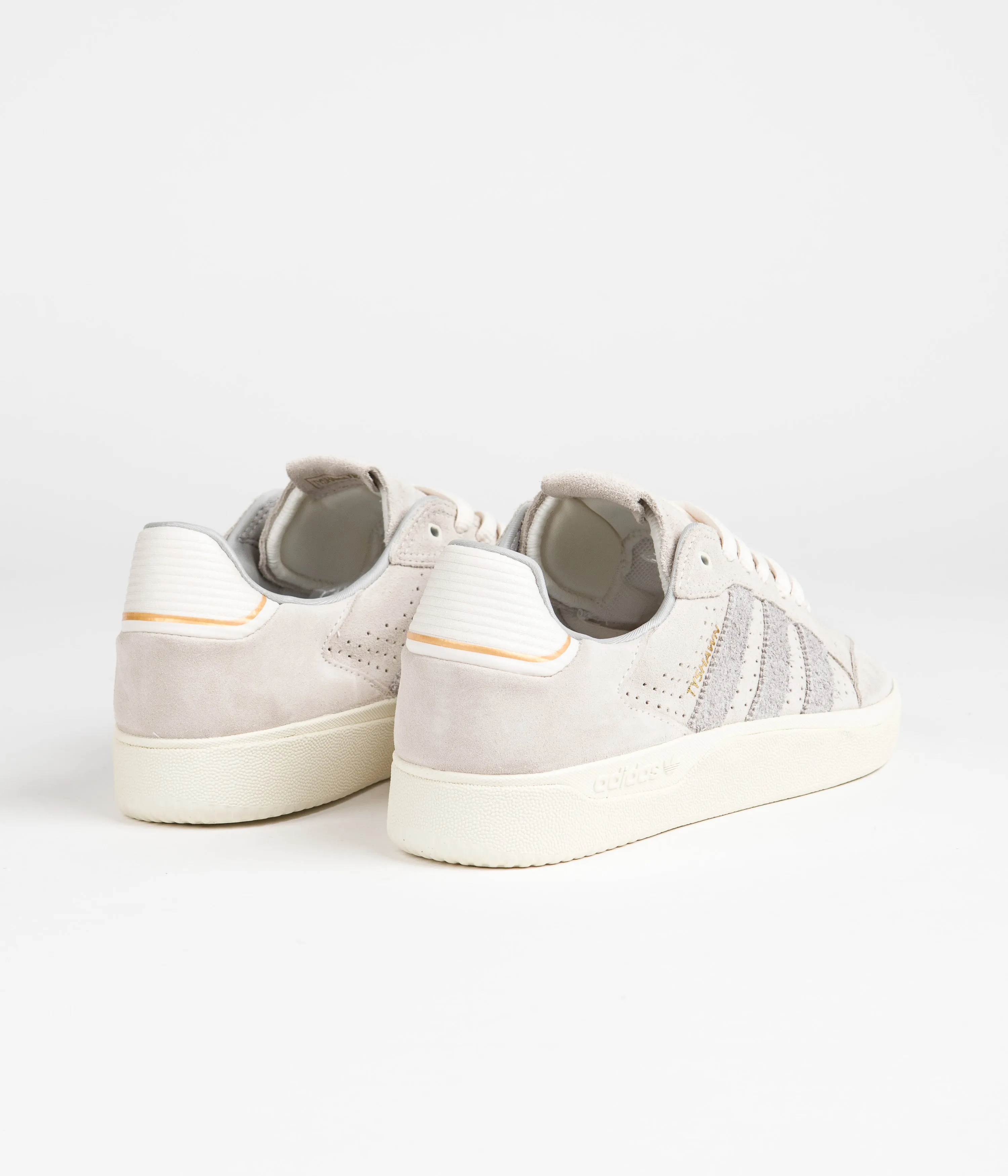 Adidas Tyshawn Low Shoes - Chalk White / Grey One / Cream White