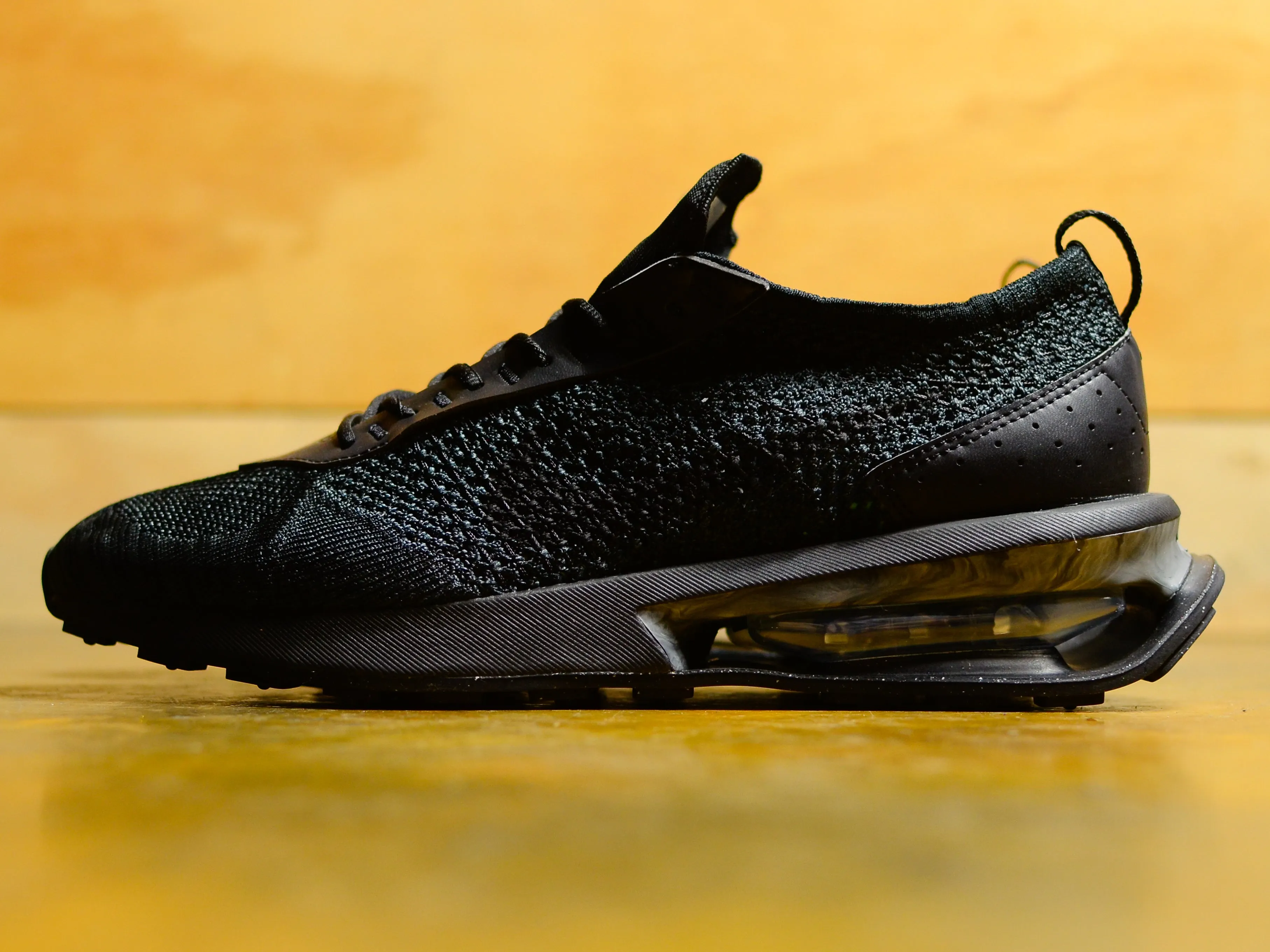 Air Max Flyknit Racer - Black / Black / Anthracite Black