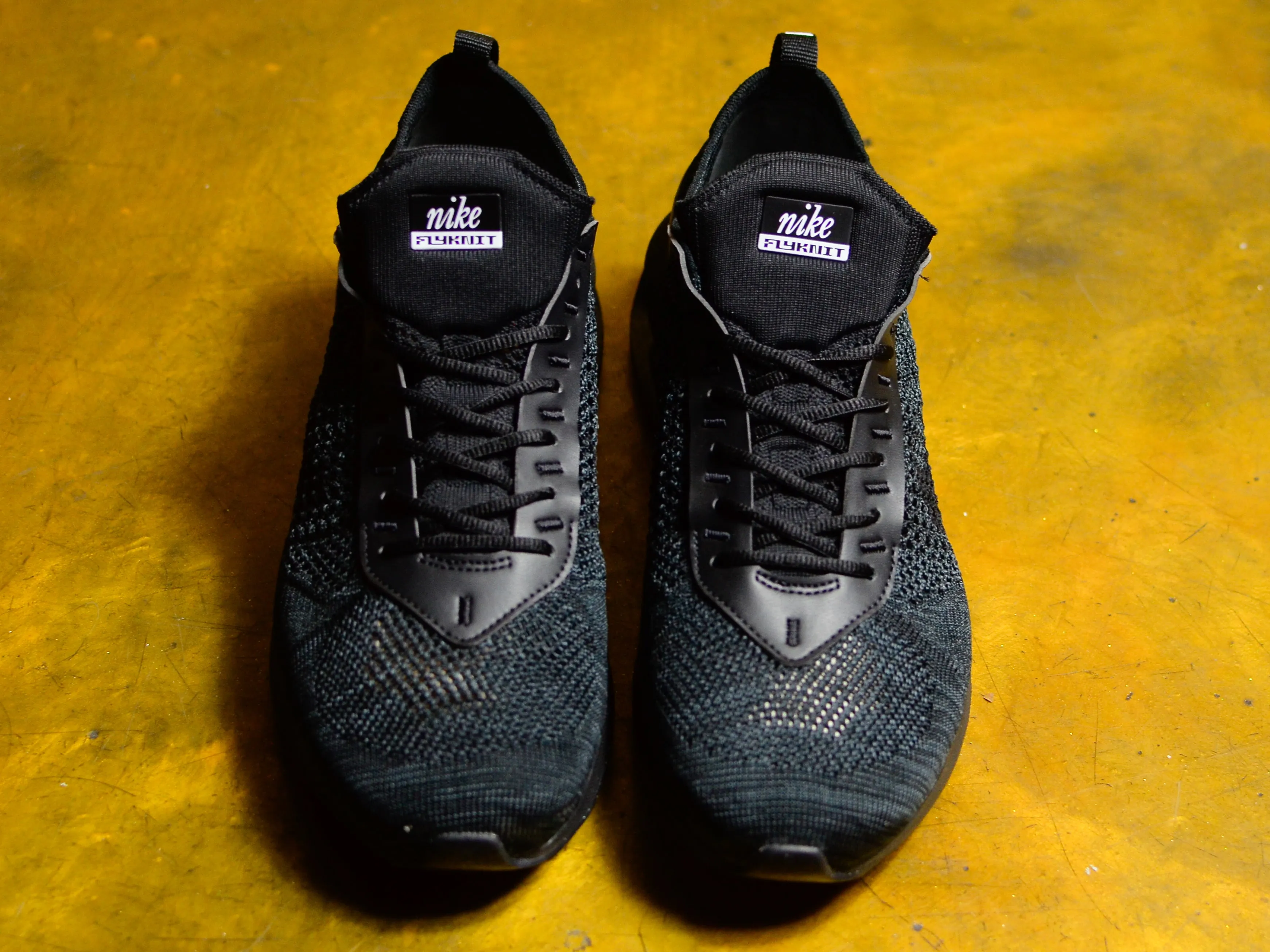 Air Max Flyknit Racer - Black / Black / Anthracite Black